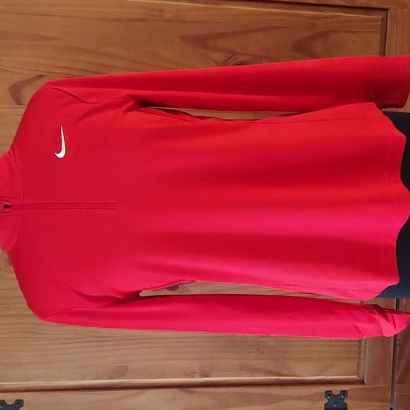 Nike - Picture 1 of 8